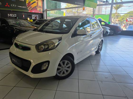KIA PICANTO 1.0 EX 12V FLEX 4P MANUAL KIA PICANTO 1.0 EX 12V FLEX 4P MANUAL